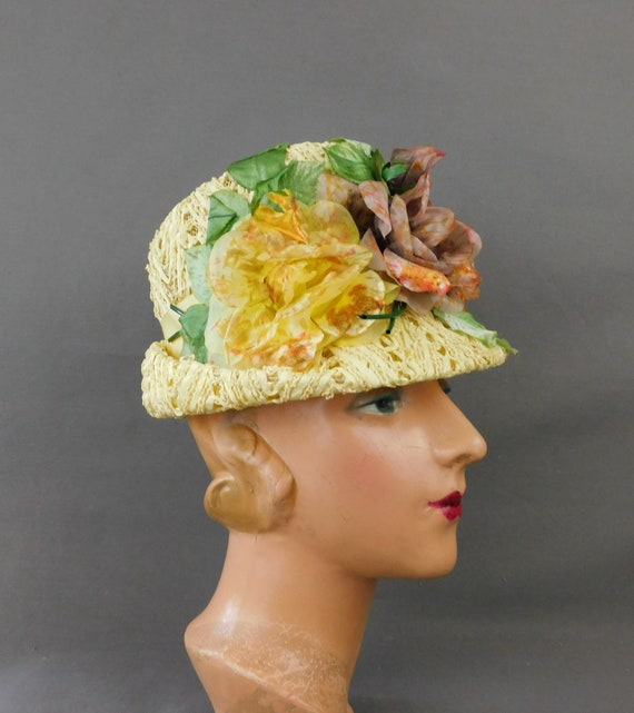 Vintage Yellow Straw Floral Hat 1960s Large Flowe… - image 1