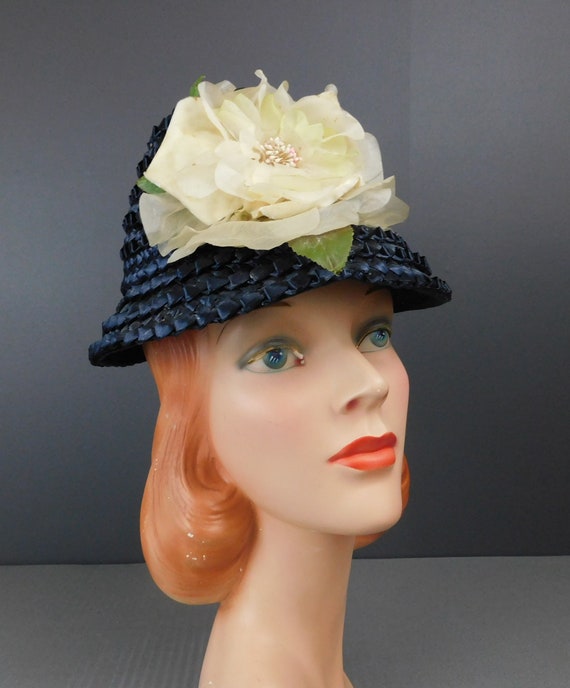 Vintage Tall Dark Blue Straw Hat with Ivory Flowe… - image 3