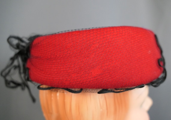 Vintage Red Felt Hat with Brooch and Black Trim 1… - image 7