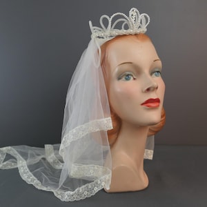 Vintage Little Girl&#39;s Communion  Veil with Pearl Crown, Hat with receipt from 1974