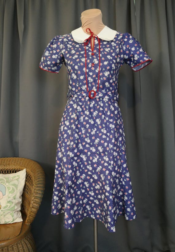 Vintage Blue Floral Dress 1930s Daisies & Polka D… - image 3