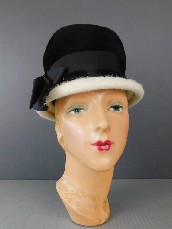 Vintage Black & White Tall Felt Hat 1960s Mr. Joh… - image 2