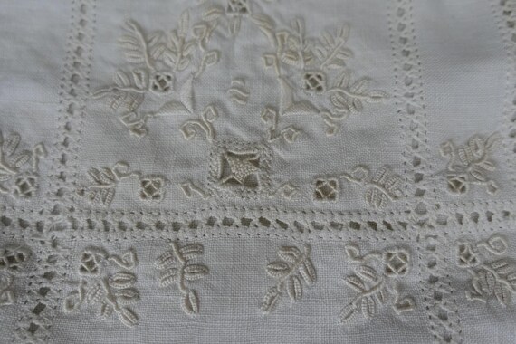 Antique Embroidered Linen Bag with Drawstring, Ed… - image 8