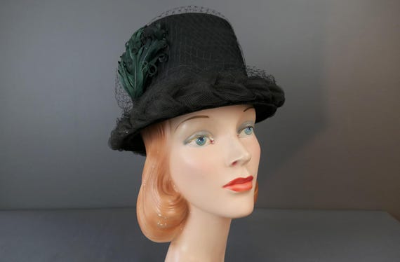 Vintage Black Hat With Green Feather, Chiffon and Braided  display picture 3