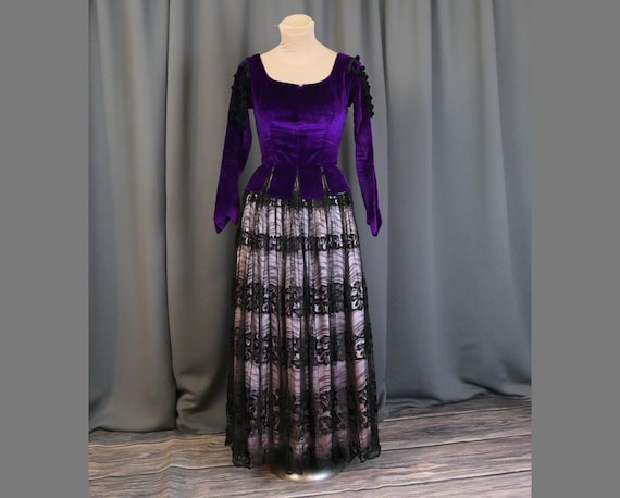 chinese dress ladies Signature Ribbed main image 1