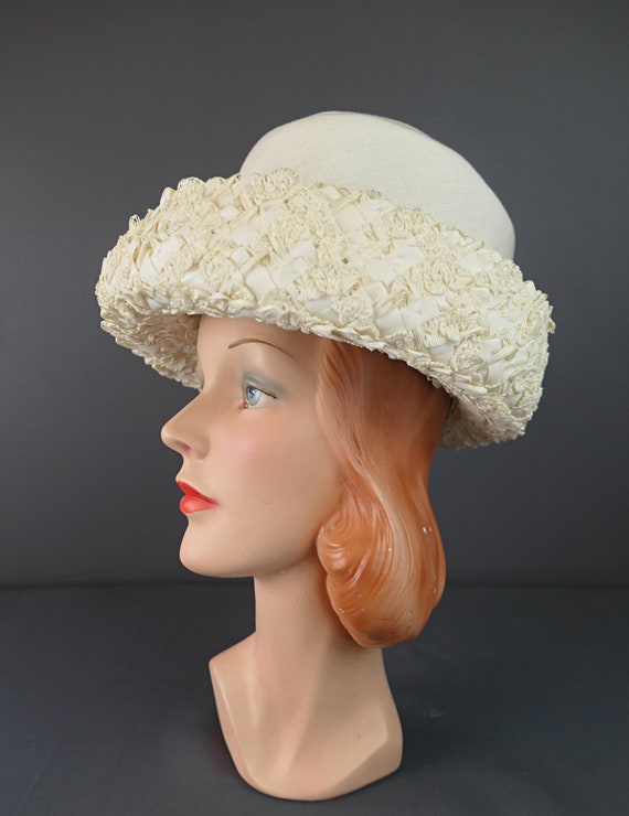 Vintage Ivory Straw & Fabric Hat with Curled Brim… - image 5