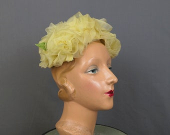 Vintage Yellow Flowers Half Hat, 1960s 22 inch head