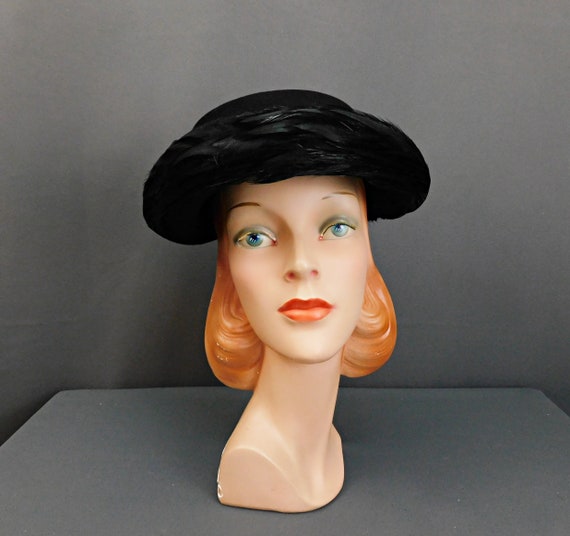 Vintage 1940s Black Feather Hat Felt, New York Cr… - image 4