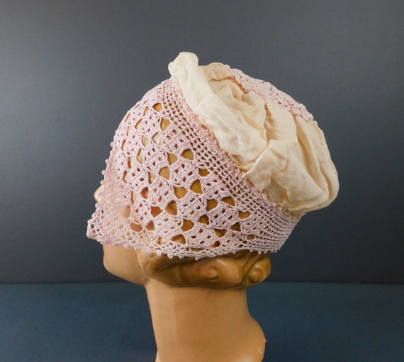 Vintage 1920s Pink Silk & Crochet Night Sleeping … - image 6