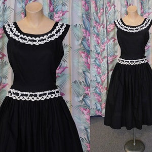 Vintage 1950s Black Dress with White Lace Trim, fits 36 inch bust, Full Skirt