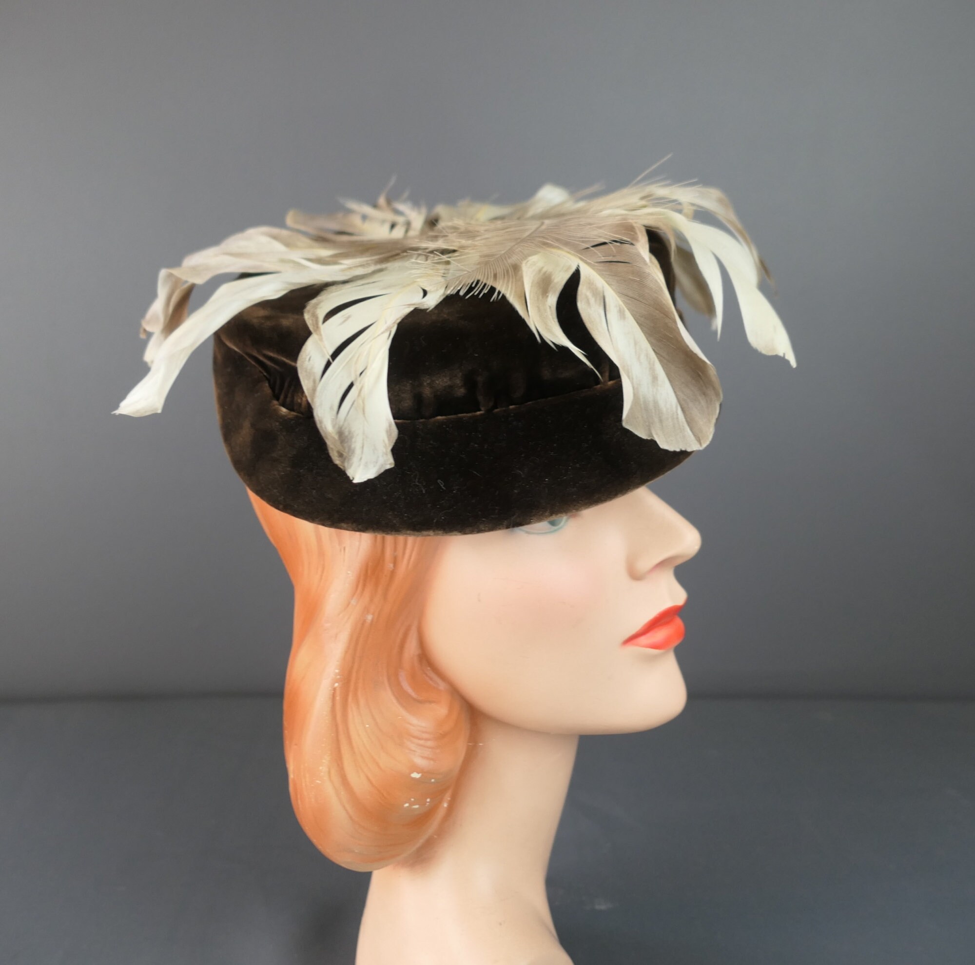 Vintage 1950\'s Brown Velvet/Satin Womens Hat Facinator Unionmade 1950s Brown Hats for Women - Etsy main image 2