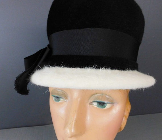 Vintage Black & White Tall Felt Hat 1960s Mr. Joh… - image 7