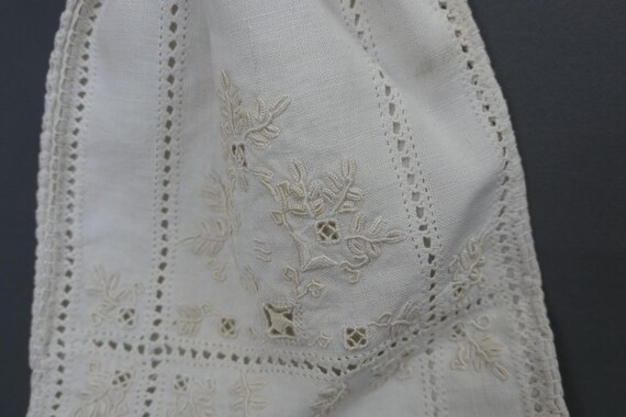 Antique Embroidered Linen Bag with Drawstring, Ed… - image 4
