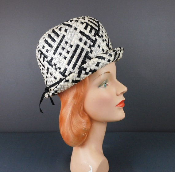 60’s White Straw Hat by Adelheid main image 0