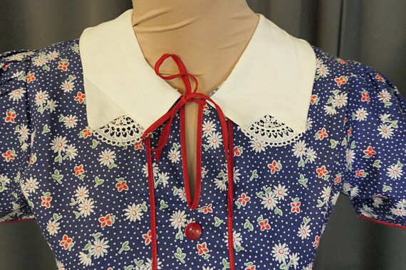 Vintage Blue Floral Dress 1930s Daisies & Polka D… - image 8