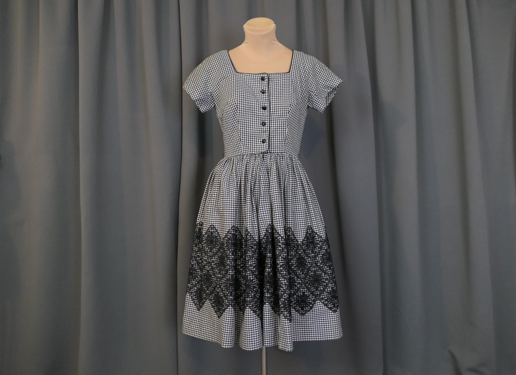 black and white 60s dress Elegant Stripe High Waist 50s 60s Dress – Jolly Vintage