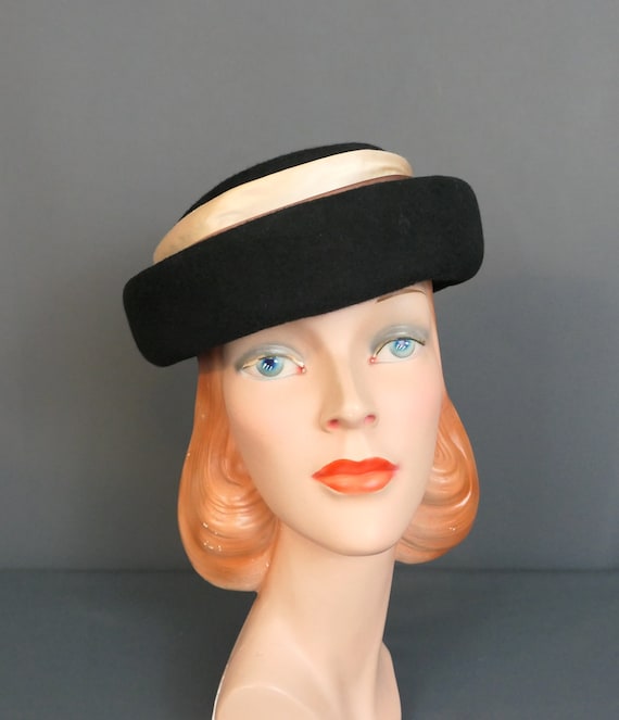 Vintage Black Felt & Satin Hat Fabric, 1950s, 21 … - image 2
