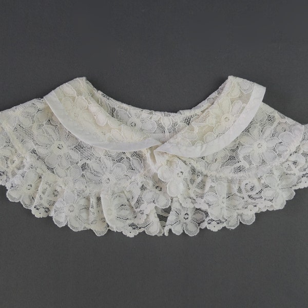 Vintage White Lace Collar for Blouse or Sweater, 2 layers, 1950s 1960s