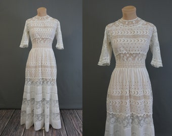 Edwardian Antique White Dress, Irish Lace, Embroidery, Drawn work, Eyelet, 1900s, 34 bust