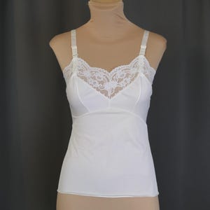 Vintage White Camisole by Pinehurst, 1970s 1980s, 38 bust, unworn, Stretch Lace