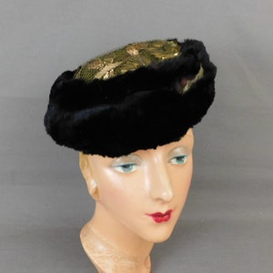 Vintage 1920s Fur and Gold Embroidered Lace Hat Carson Pirie & Scott, AS IS image 1