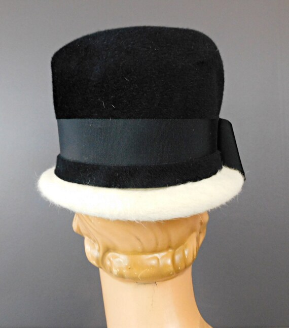 Vintage Black & White Tall Felt Hat 1960s Mr. Joh… - image 4