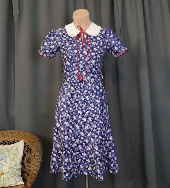 Vintage Blue Floral Dress 1930s Daisies & Polka D… - image 2