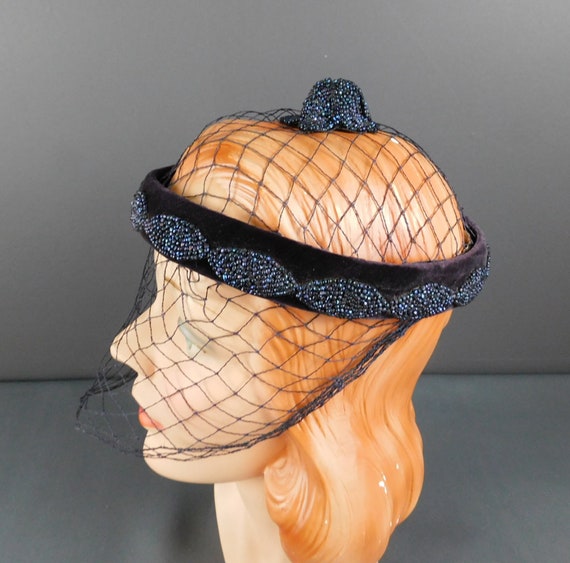 Vintage Blue Velvet Ring Hat with Netting and Bea… - image 8