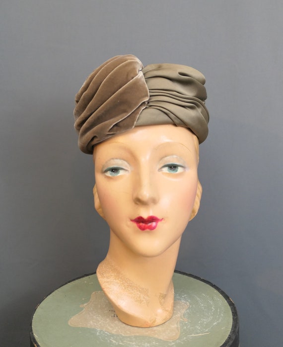 Vintage Velvet & Satin Hat, Light Brown Turban St… - image 2
