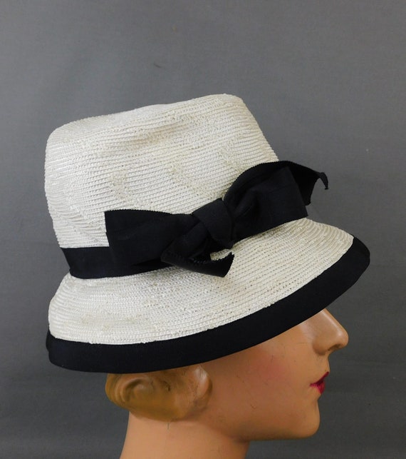 Vintage Ivory Straw Hat with Black Trim, Soft Bri… - image 3