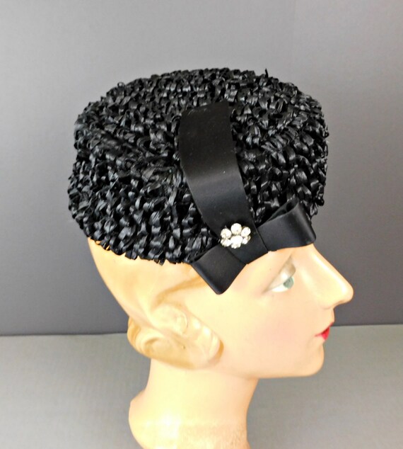Vintage Black Straw Raffia Loop Hat with Bow and … - image 6