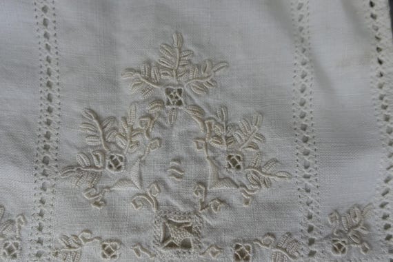 Antique Embroidered Linen Bag with Drawstring, Ed… - image 9