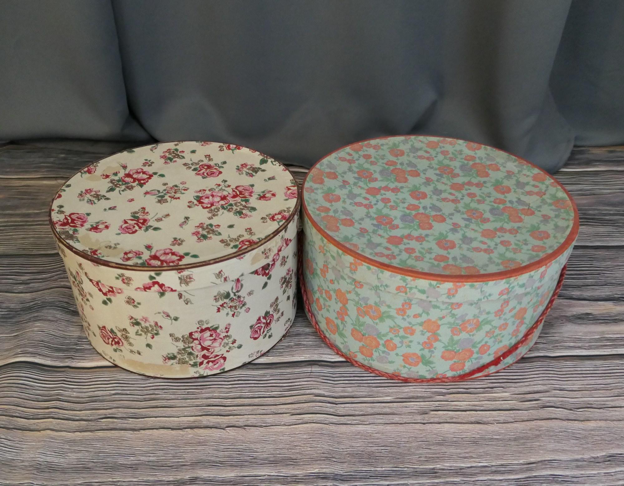 Vintage Two-Piece Round Hat Box Set in Magenta and Floral Round Décor Hat Boxes for sale - eBay main image 4