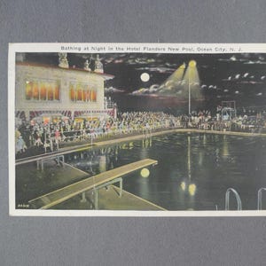 Vintage jaren 1930 ansichtkaart Ocean City New Jersey, 's nachts baden in het Hotel Flanders new Pool, kleur