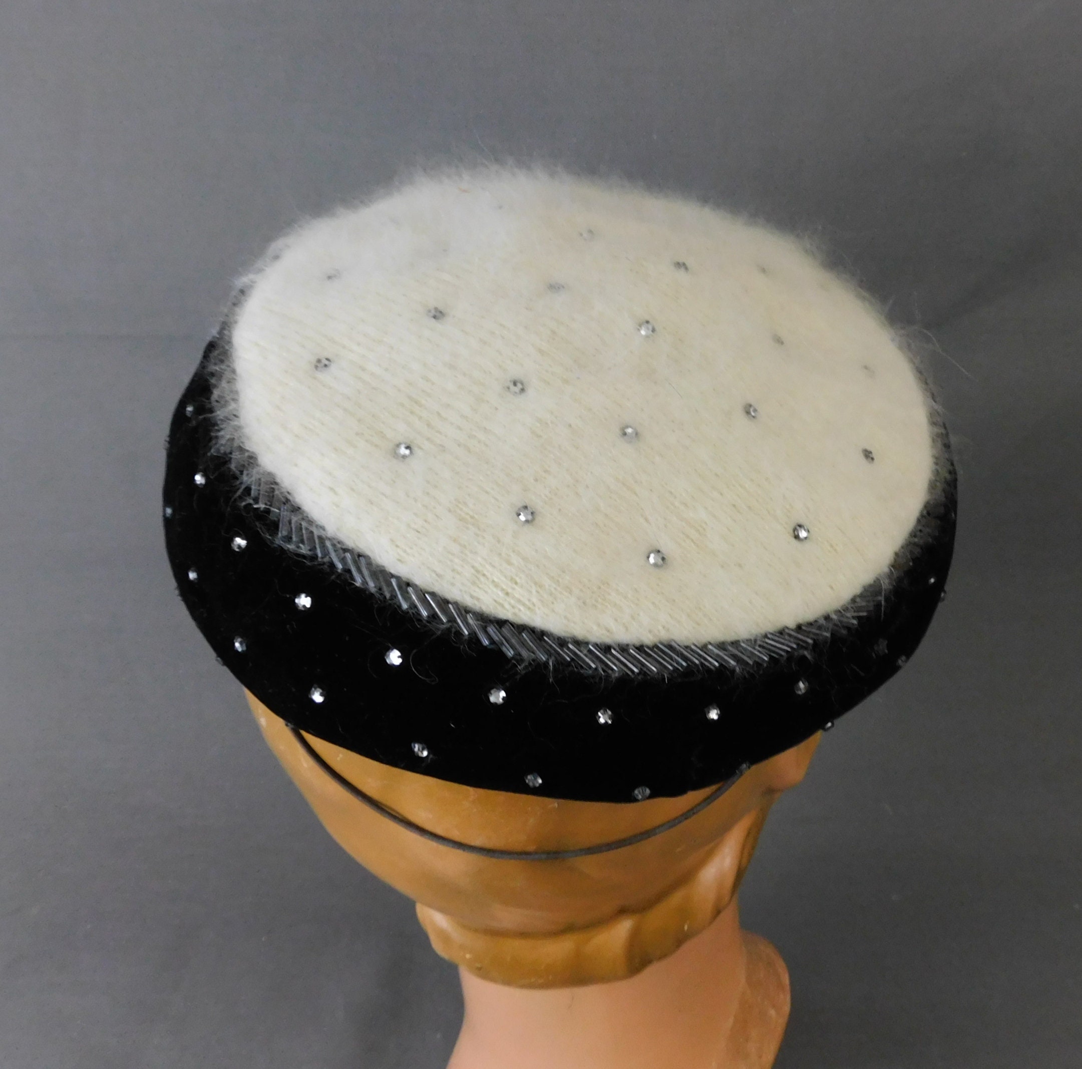 Chapeaux et Casquettes pour Tous les Styles - Strass Accessoires