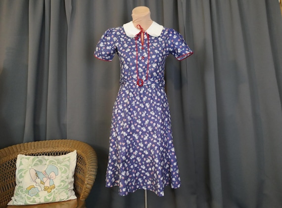 Vintage Blue Floral Dress 1930s Daisies & Polka D… - image 1