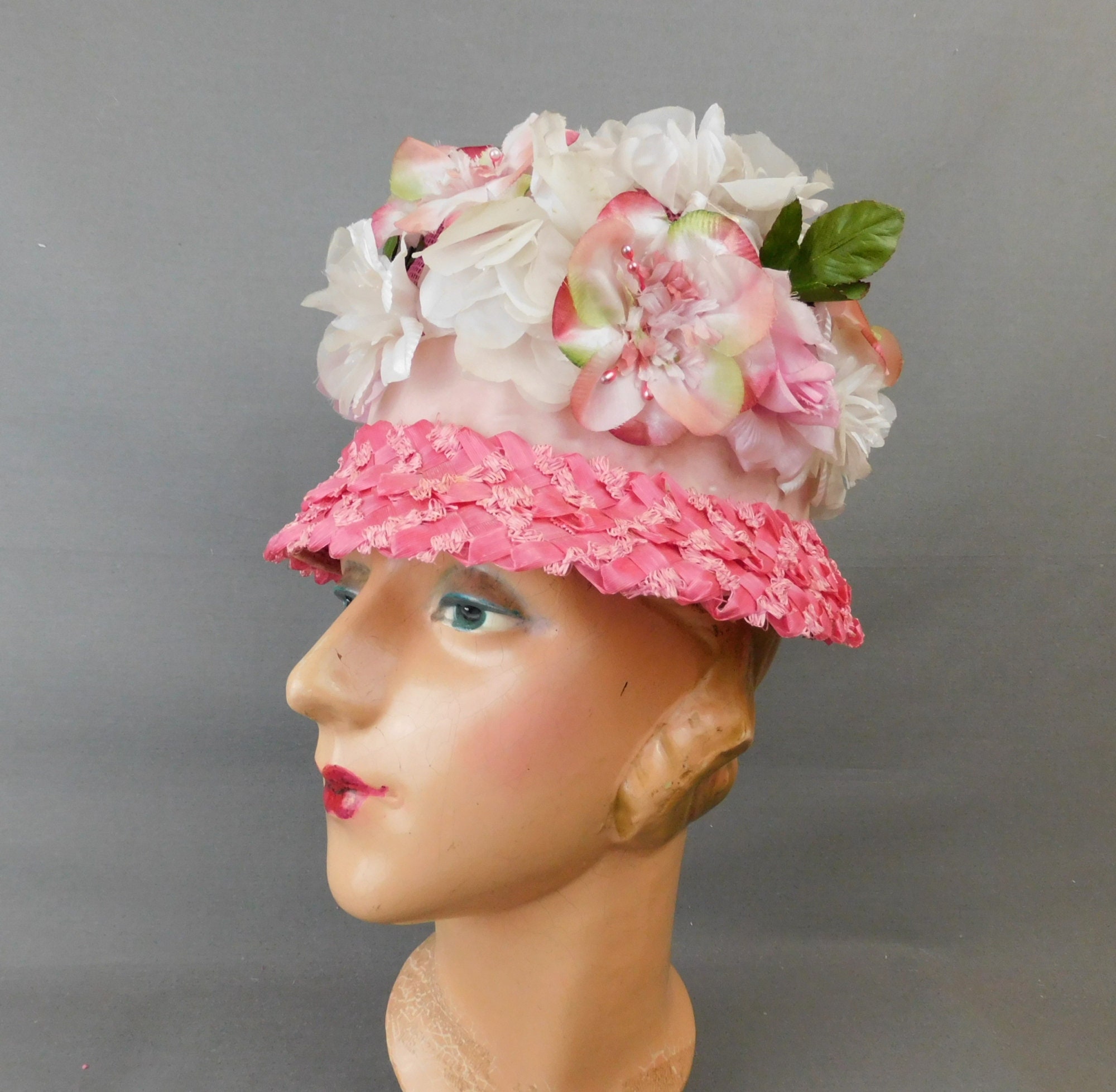 Vintage Pink Straw and White Floral Hat 1960s, Bucket, 21  display picture 2
