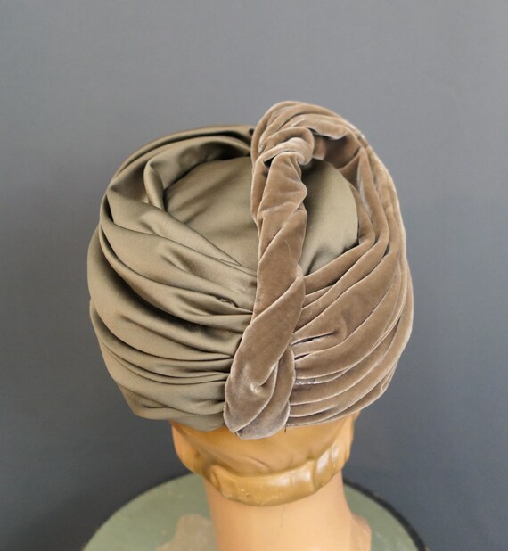 Vintage Velvet & Satin Hat, Light Brown Turban St… - image 9