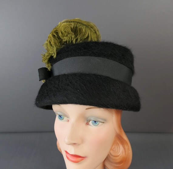Vintage 1960’s Black Felt Hat with Large Feather and Bow Vintage 1960s Ladies Black Hat Wide Brim Wool Felt With  main image 2