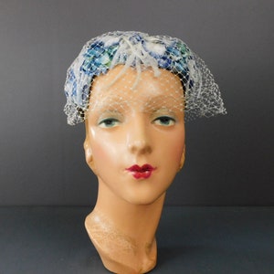 Vintage Blue Floral 1960s Hat with Tulle Top and Short veil, 21 inch head