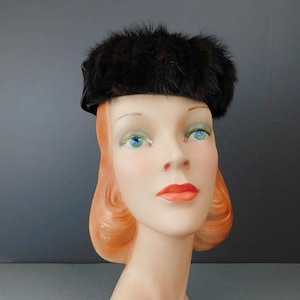 Vintage Black Velvet and Brown Mink Fur Hat with Satin Bow, open top 1960s Evening