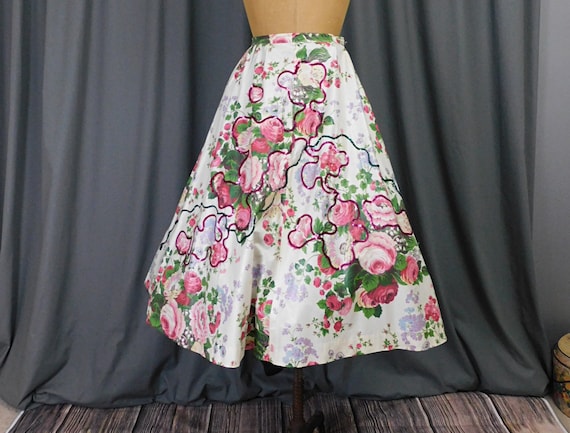 Vintage 1950s Full Skirt, Pink Lavender Flowers, … - image 1