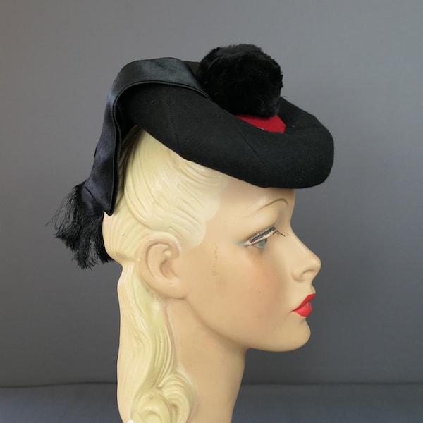 Vintage 1940s Topper Hat, Black & Red Felt Tilt with Satin Ribbon and Fur Ball