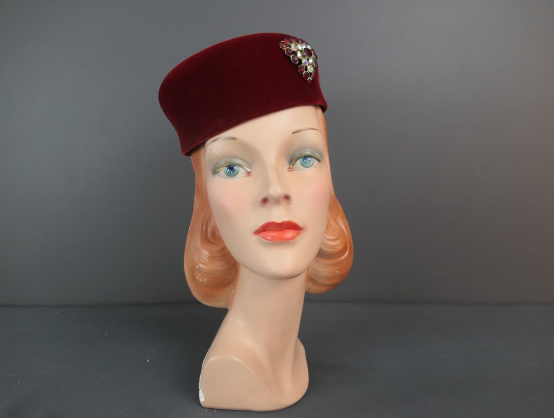 帽子 Vintage velours hat Vintage 1960s Genuine Black Velour Hat Bucket Style Feather