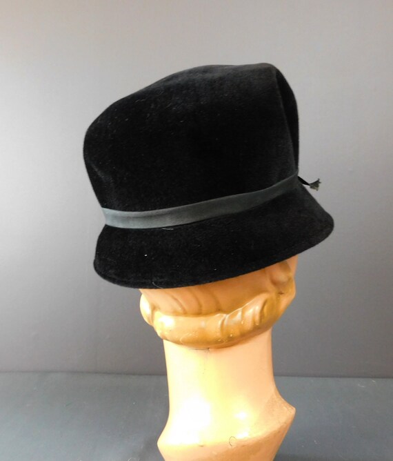 Vintage Black Plush Velour Hat, Tall 1960s with R… - image 4