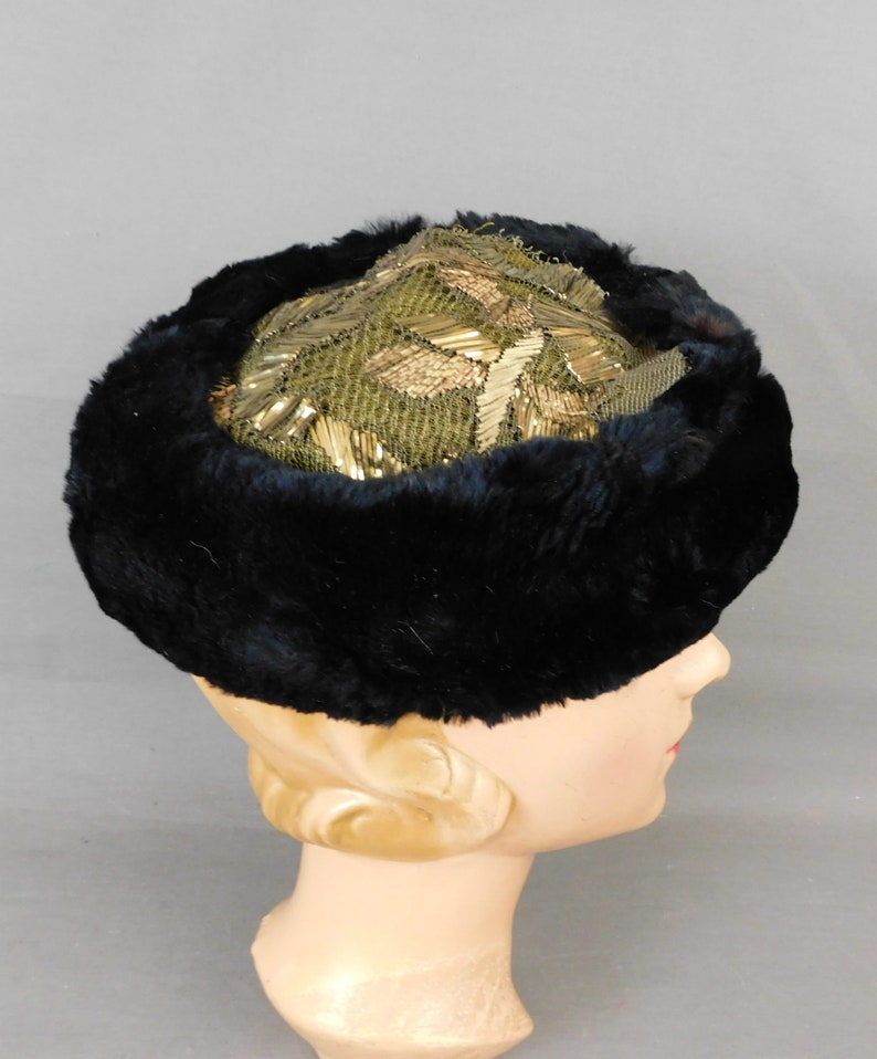 Vintage 1920s Fur and Gold Embroidered Lace Hat Carson Pirie & Scott, AS IS image 5
