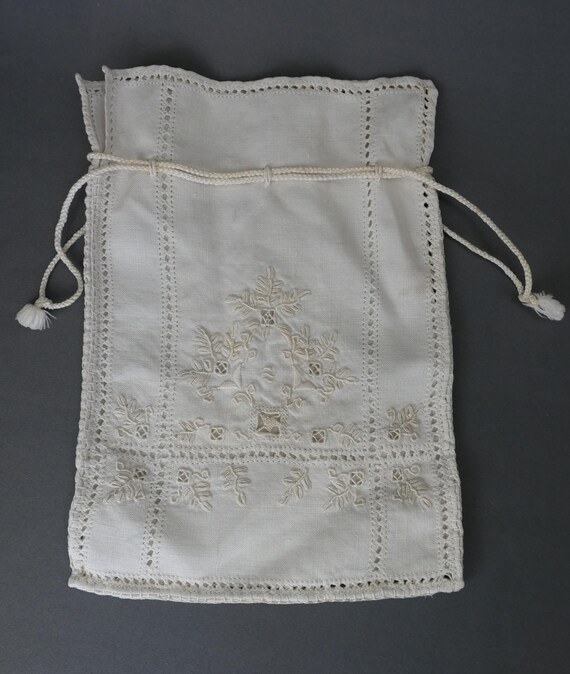 Antique Embroidered Linen Bag with Drawstring, Ed… - image 6