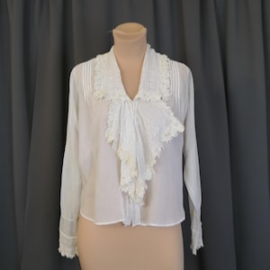 Vintage Edwardian Blouse, Sheer White Cotton with Irish Lace, 36 bust, Antique 1900s Shirt