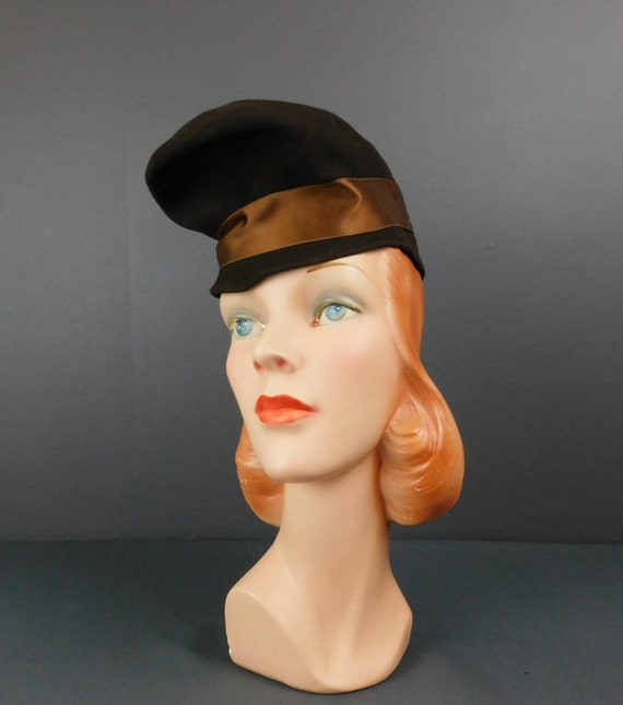 Vintage 1940s Brown Felt Tilt Hat with Satin Ribbon, … - Gem