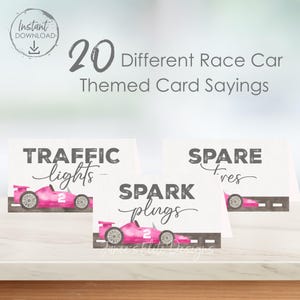 Opgroeien twee snelle verjaardag meisje raceauto verjaardag roze raceauto 2 snelle verjaardag raceauto voedselkaarten Instant download babyshower printables